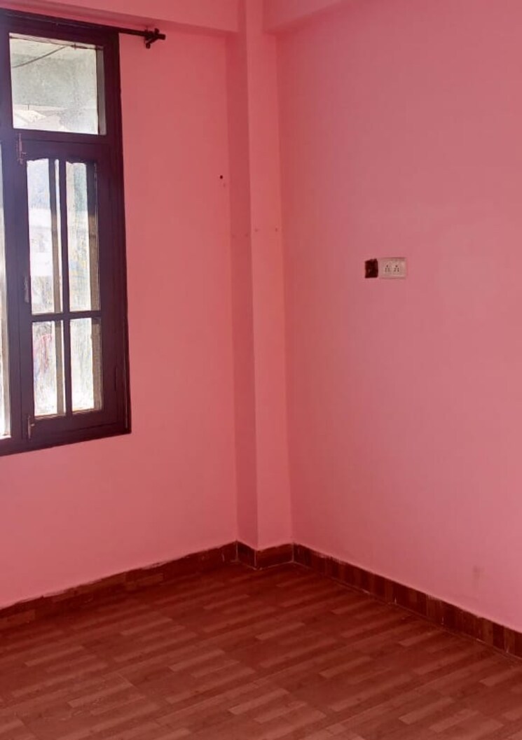 Room, kotla nala 2 Bedroom 350 Sq.Ft. Apartment In Kotla Nala Solan 8848999