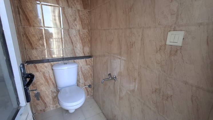 Bathroom, sushma-grande-nxt 3 Bedroom 1475 Sq.Ft. Apartment In Lohgarh Zirakpur 8848992