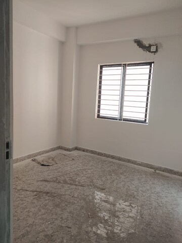 Room in 2 BHK Apartment at Sevoke Road – for Sale