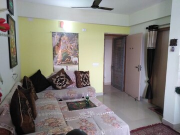 Living Room in 2 BHK Apartment at Supertech Basera, Sector 79 – for Rent