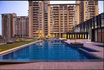 Swimming Pool in 5 BHK Apartment at Indiabulls Enigma, Sector 110 – for Sale