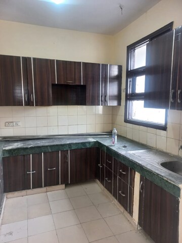 Kitchen in 2 BHK Apartment at Omaxe Heights, Sector 86 – for Rent