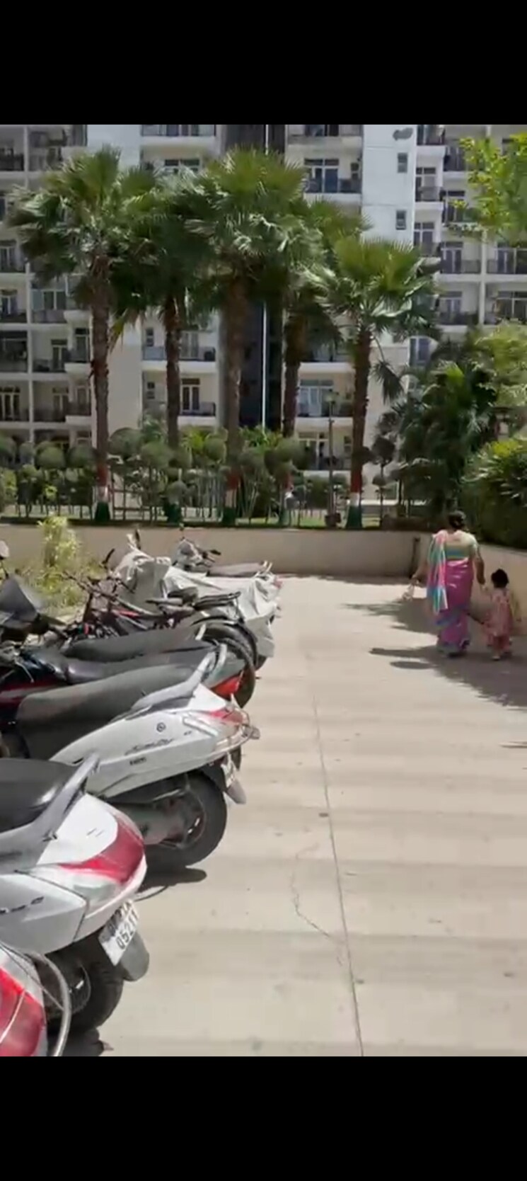  Parking, omaxe-r2 3 Bedroom 1575 Sq.Ft. Apartment In Gomti Nagar Lucknow 8849339