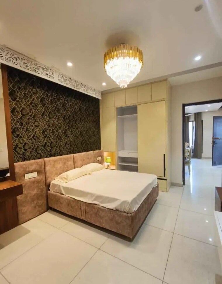 Bedroom, vip road 3 Bedroom 1800 Sq.Ft. Apartment In Vip Road Zirakpur 8849041