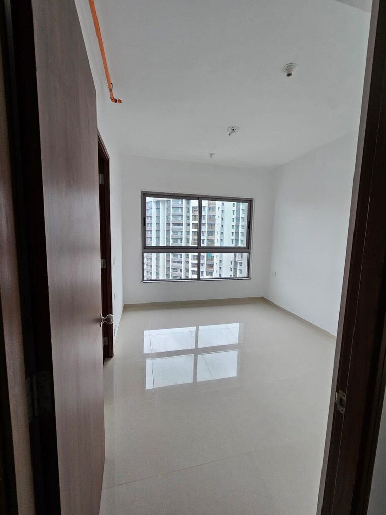 Bedroom, kalpataru-immensa 3 Bedroom 1294 Sq.Ft. Apartment In Kolshet Road Thane 8849340