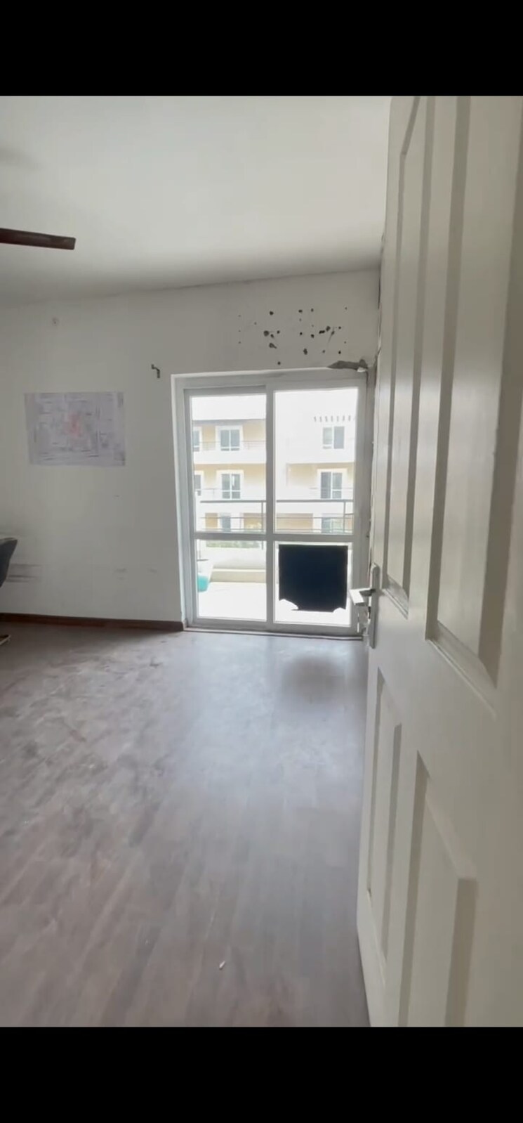 Room, bptp-park-81 3.5 Bedroom 275 Sq.Yd. Apartment In Sector 81 Faridabad 8849042