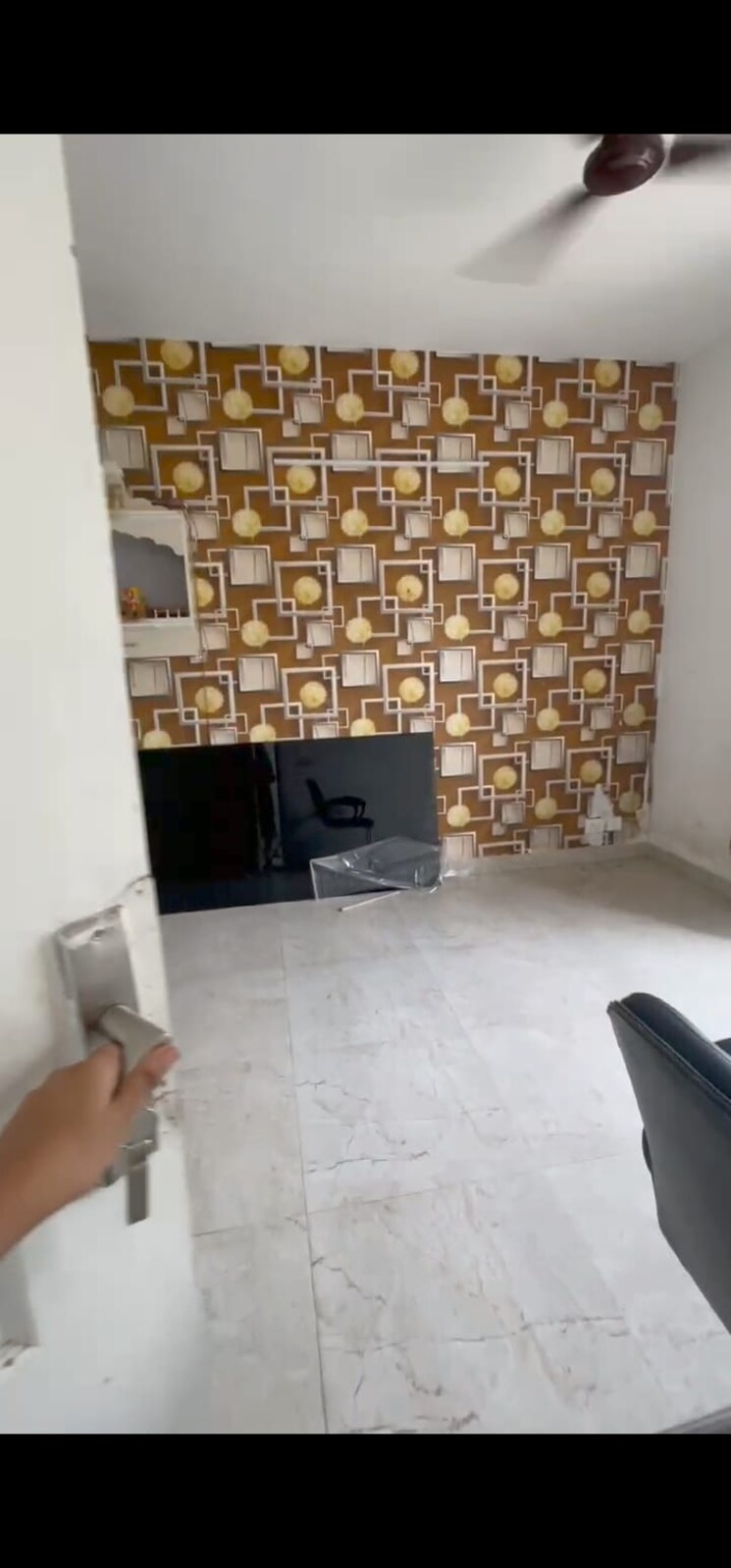 Team Area, bptp-park-81 3.5 Bedroom 275 Sq.Yd. Apartment In Sector 81 Faridabad 8849042