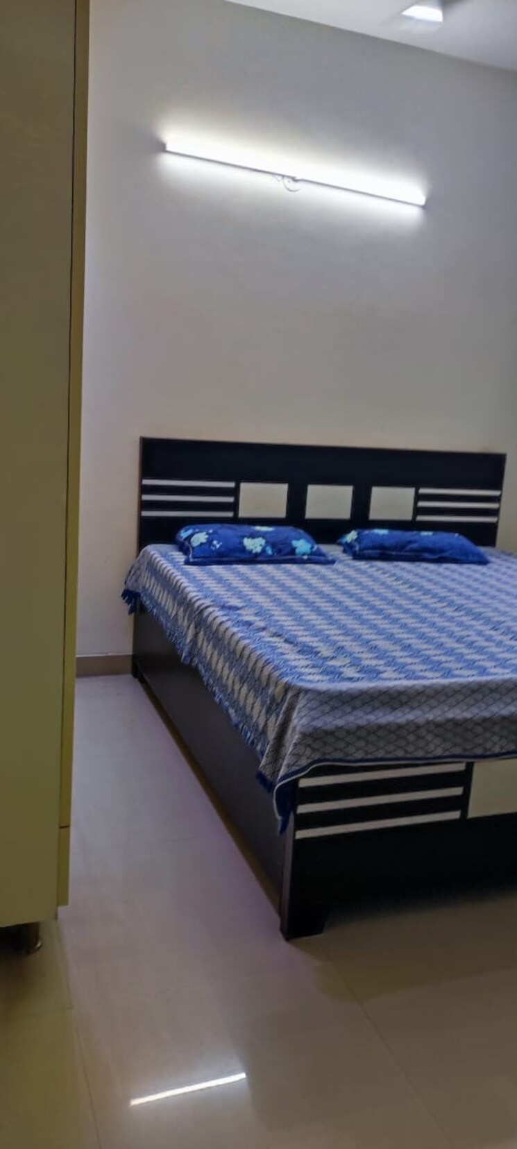 Bedroom, puri-pratham 3 Bedroom 1485 Sq.Ft. Apartment In Sector 84 Faridabad 8849068