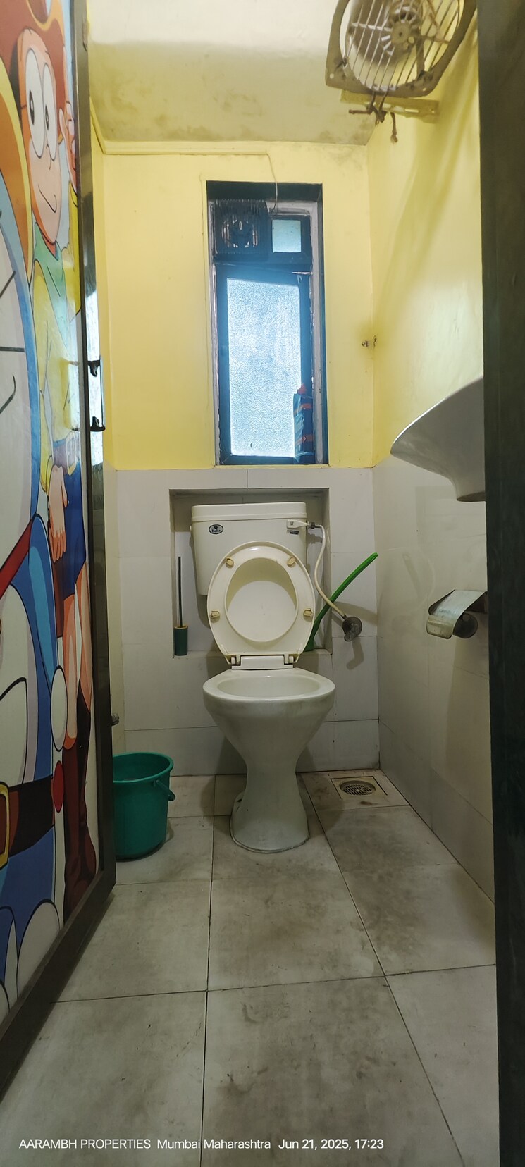 Bathroom, asmita-mogra-chs 1 Bedroom 475 Sq.Ft. Apartment In Andheri East Mumbai 8849098