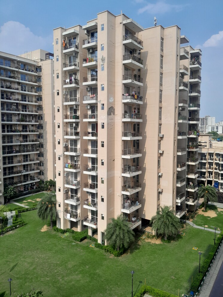 Exterior View, signature-global-andour-height 2 Bedroom 514 Sq.Ft. Apartment In Sector 71 Gurgaon 8848984