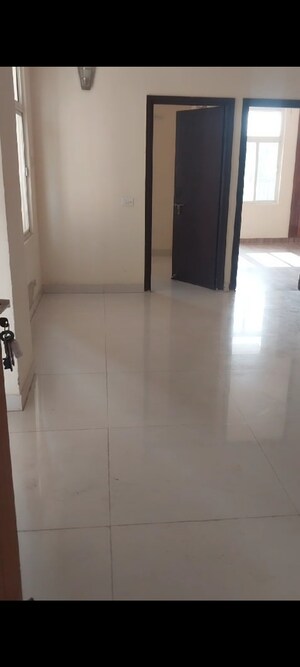 Bathroom in 3.5 BHK Apartment at Sanchar Residency, Raj Nagar Extension – for Sale