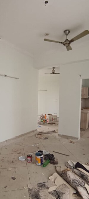 Room in 5 BHK Independent House at RWA Apartments Sector 47, Sector 47 – for Sale