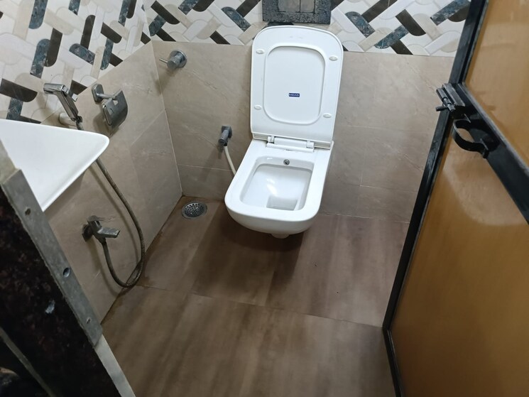 Bathroom, neo-corporate-plaza Commercial Office Space 588 Sq.Ft. In Malad West Mumbai 8849091
