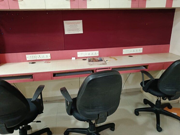 Team Area, neo-corporate-plaza Commercial Office Space 588 Sq.Ft. In Malad West Mumbai 8849091