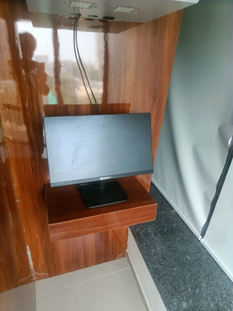 undefined, shivalik-shilp Commercial Office Space 1219 Sq.Ft. In Sanidhya Ahmedabad 8849095