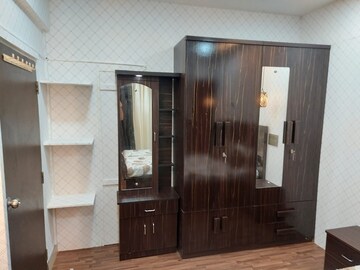 Room in 1 BHK Apartment at Bandra West – for Rent