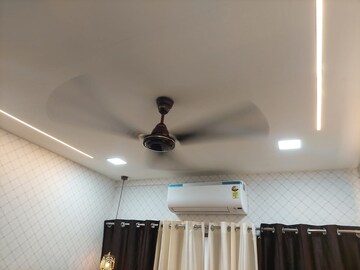 Room in 1 BHK Apartment at Bandra West – for Rent