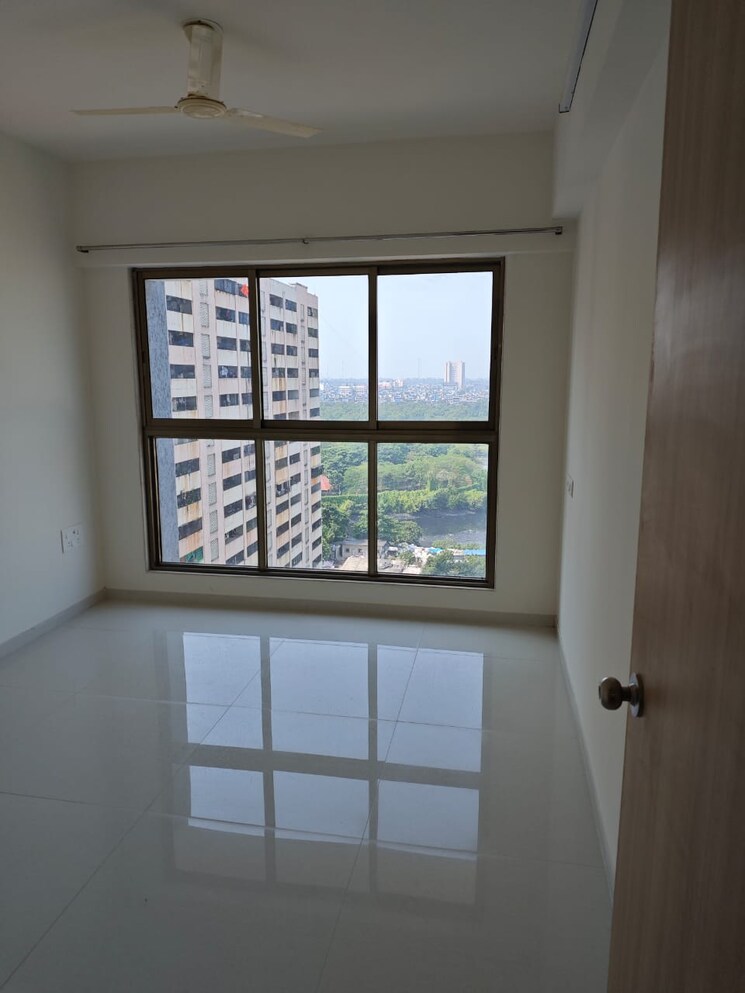 Room, raj-infinia 3 Bedroom 1096 Sq.Ft. Apartment In Malad West Mumbai 8849146