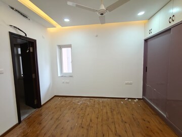 Room in 3 BHK Apartment at RNP 1, Kondapur – for Sale