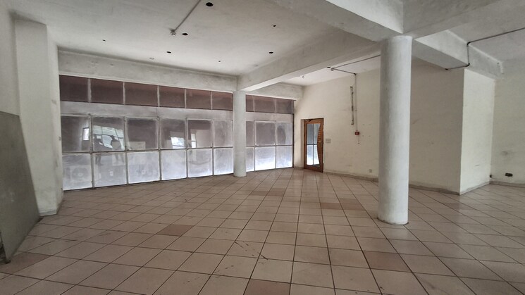 Exterior View, sector 26 Commercial Office Space 2500 Sq.Ft. In Sector 26 Chandigarh 8849212