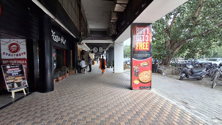 Exterior View, sector 26 Commercial Office Space 2500 Sq.Ft. In Sector 26 Chandigarh 8849212