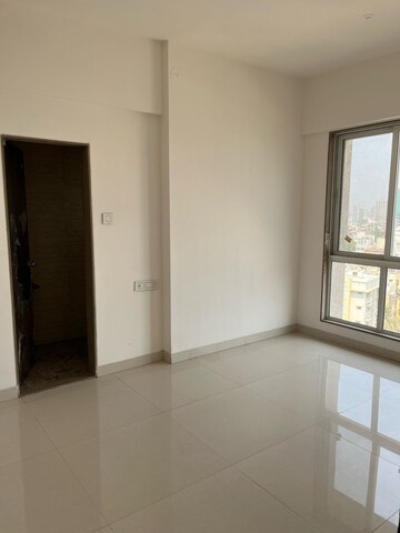 Room in 2 BHK Apartment at Sheth Irene, Malad West – for Rent