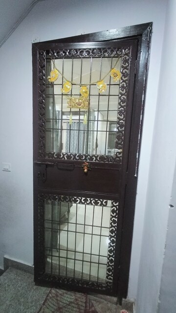 Building Lobby in 2 BHK Builder Floor at Sector 8 Dwarka – for Rent