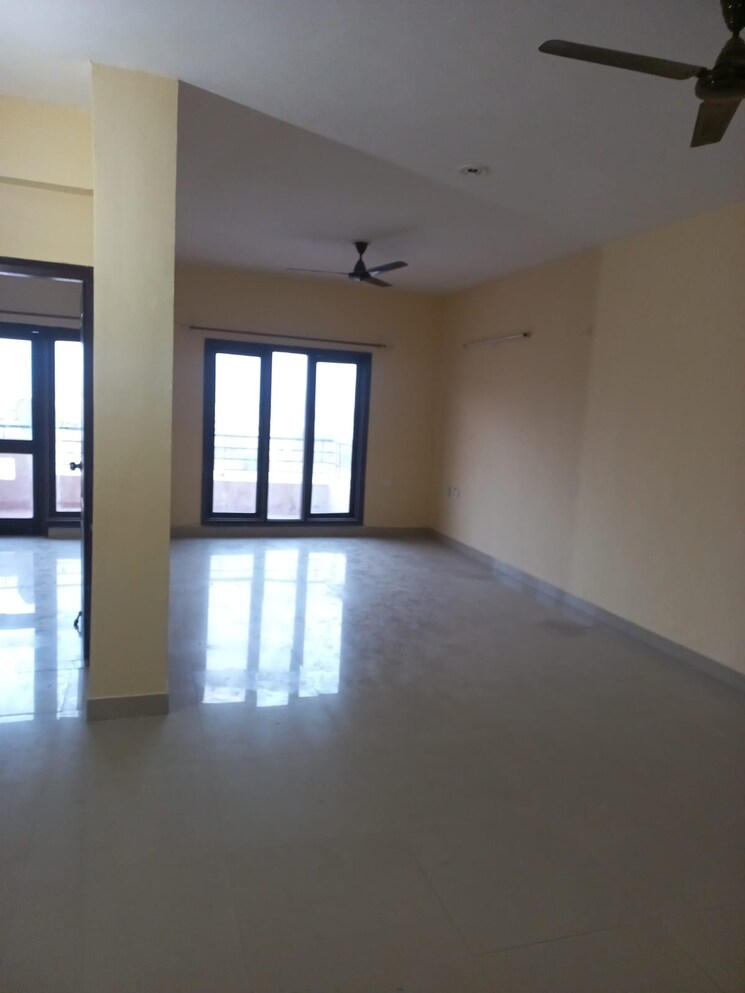 Room, rps-savana 2 Bedroom 955 Sq.Ft. Apartment In Sector 88 Faridabad 8849245