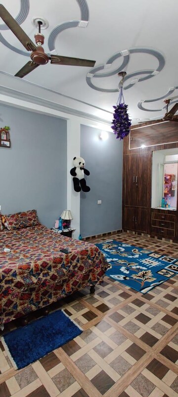 Room in  Pg at Gomti Nagar – for Rent