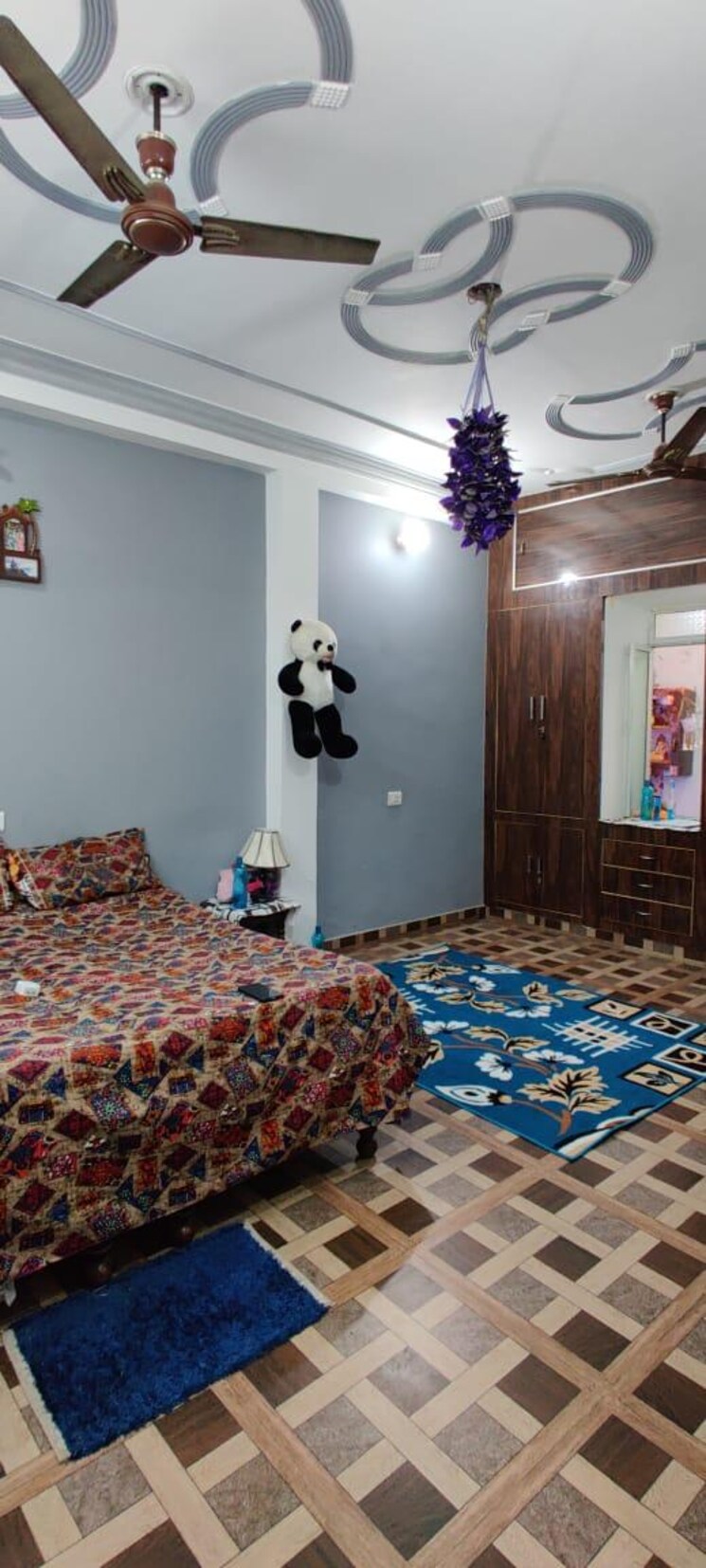 Room, gomti nagar Pg For Girls In Gomti Nagar 8849261