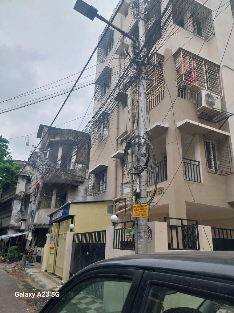 Exterior View, lake gardens  12510 Sq.Ft. Plot In Lake Gardens Kolkata 8849383