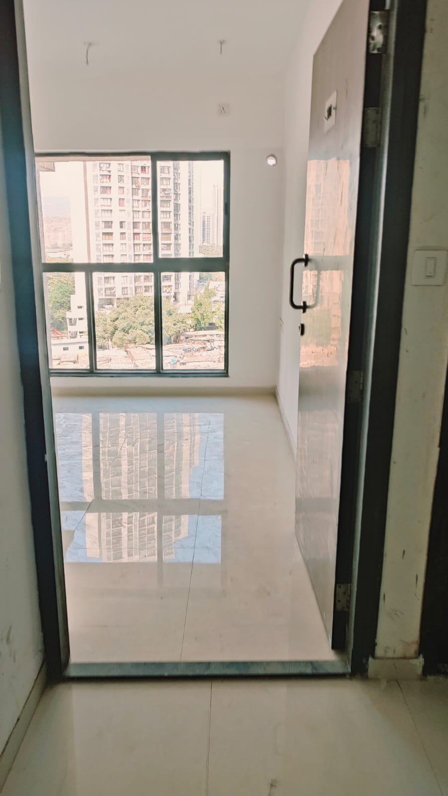 1 BHK + Pooja Room Apartment For Rent in UK Iridium