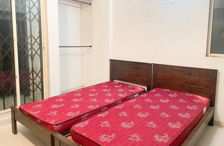 Bedroom, thane west Pg For Boys In Thane West 8849304