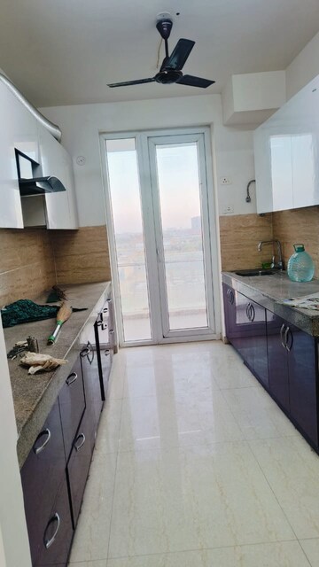 Kitchen in 3 BHK Apartment at Omaxe Royal Residency Faridabad, Sector 79 – for Rent