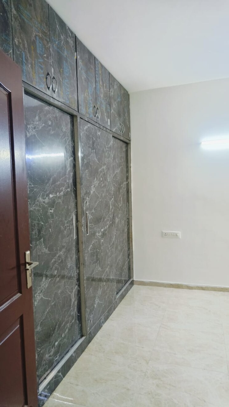 undefined, omaxe-royal-residency-faridabad 3 Bedroom 1925 Sq.Ft. Apartment In Sector 79 Faridabad 8849321