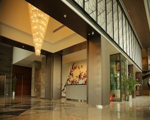 Staircase in 3 BHK Apartment at M3M Golf Estate, Sector 65 – for Sale