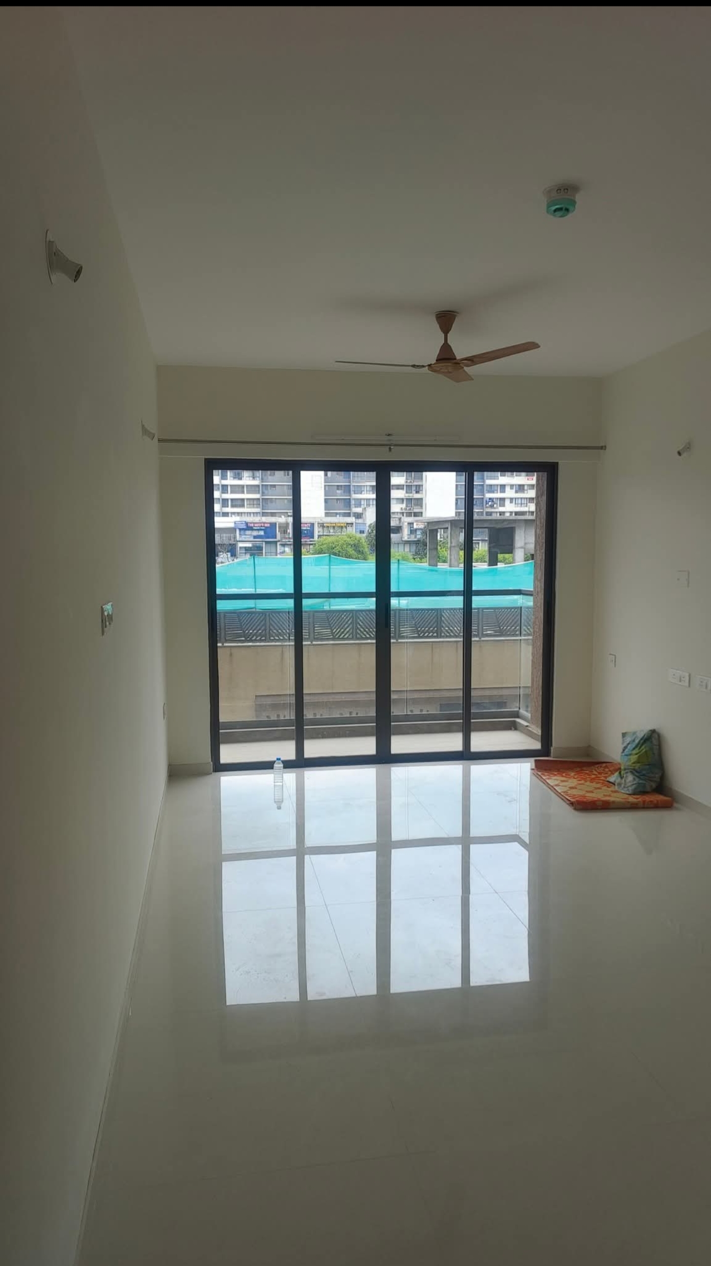 2 BHK Apartment For Rent in Kumar Palms