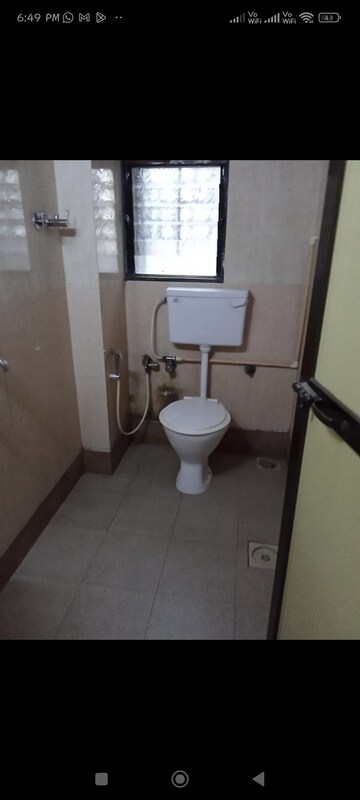 Master Bedroom in 1 BHK Apartment at Goregaon West – for Rent
