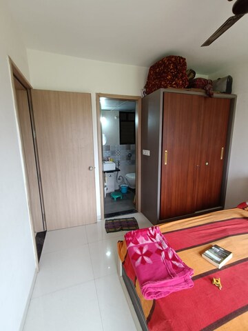 Furnished Amenities in 2 BHK Apartment at Kohinoor Sapphire, Tathawade – for Rent