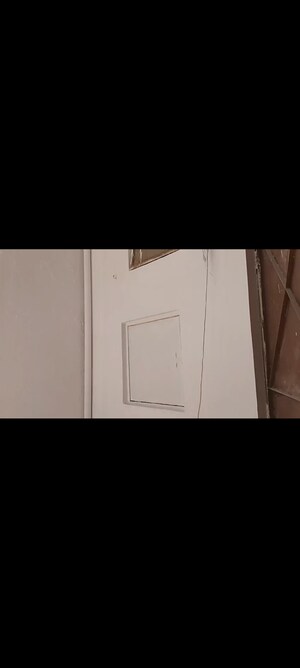 Room in 6 BHK Independent House at RWA Apartments Sector 108, Sector 108 – for Sale