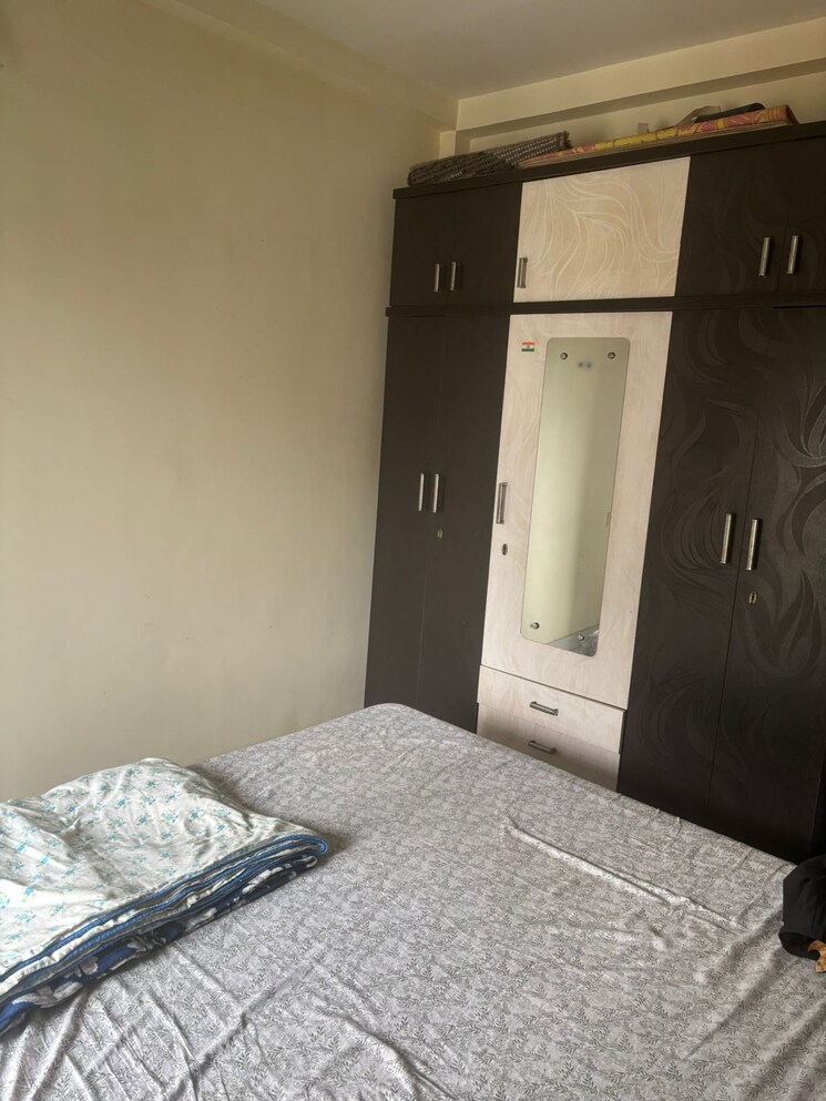 Bedroom, sapphire-lakeside 2 Bedroom 450 Sq.Ft. Apartment In Powai Mumbai 8849445