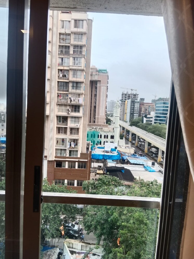 Balcony, khar west 2 Bedroom 750 Sq.Ft. Apartment In Khar West Mumbai 8849448