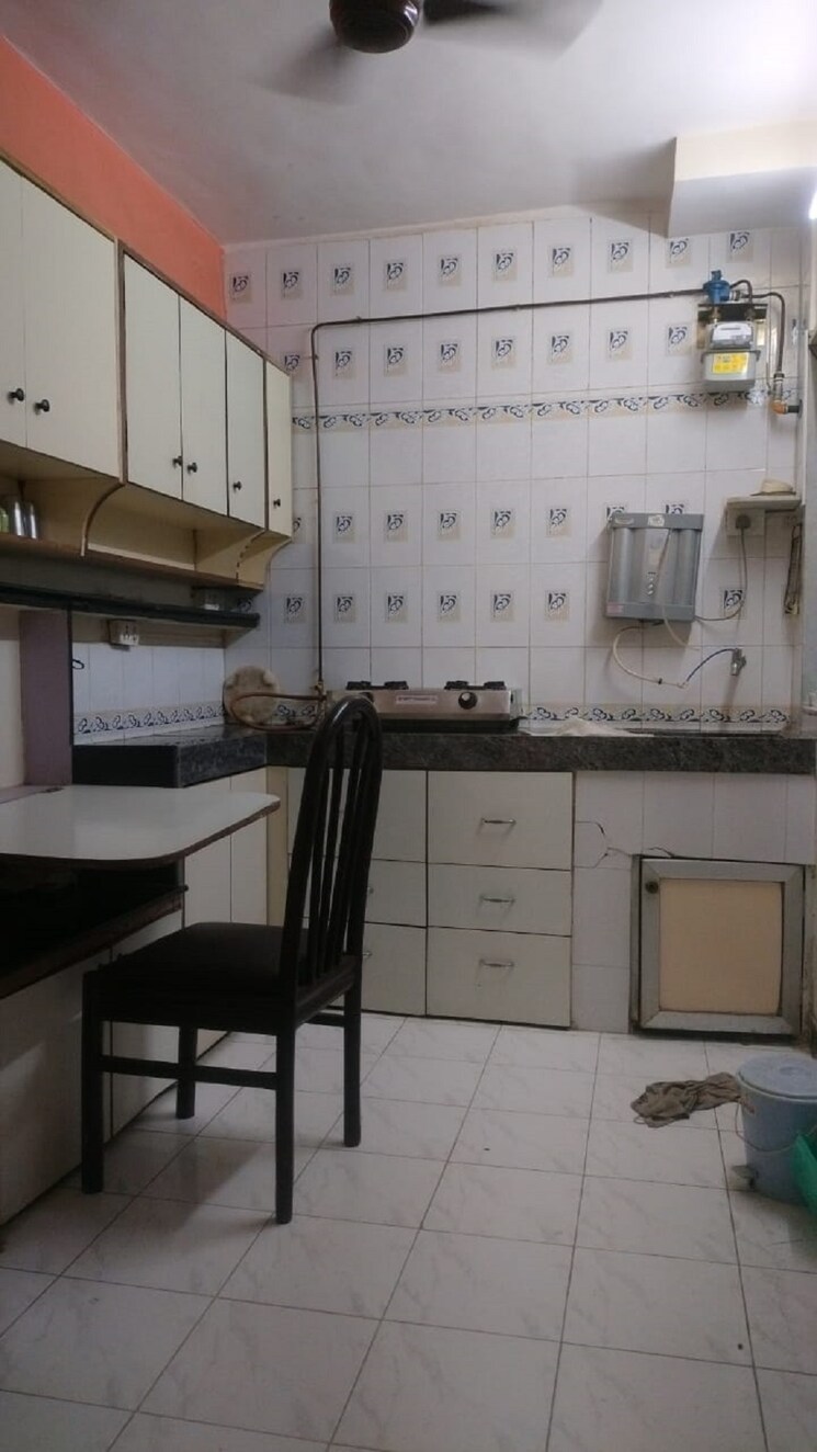 Kitchen, bandra west 2 Bedroom 750 Sq.Ft. Apartment In Bandra West Mumbai 8849464