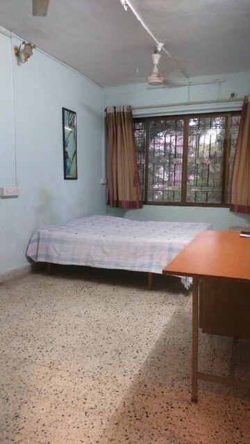 Bedroom in 2 BHK Apartment at Bandra West – for Rent