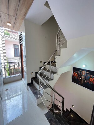 Furnished Amenities in 3.5 BHK Independent House at SA HOMES I, Uttam Nagar – for Sale