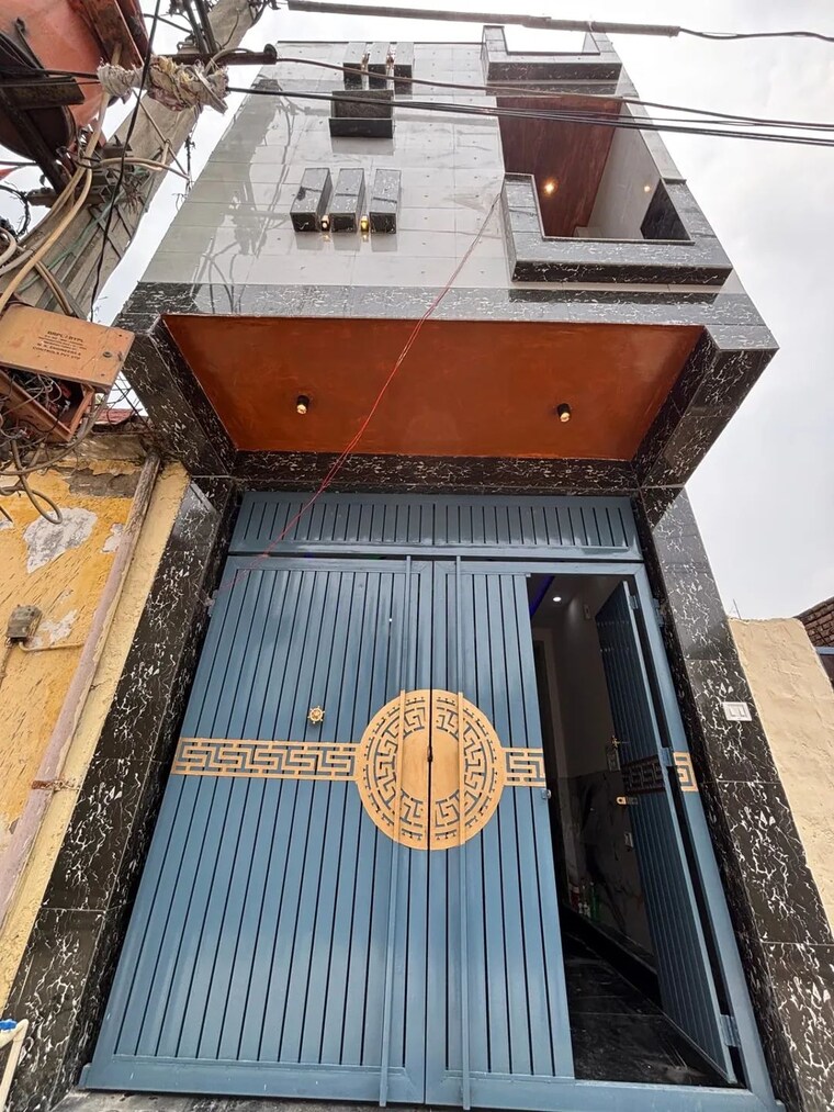 undefined, sa-homes-i 4 Bedroom 405 Sq.Ft. Independent House In Uttam Nagar Delhi 8849494