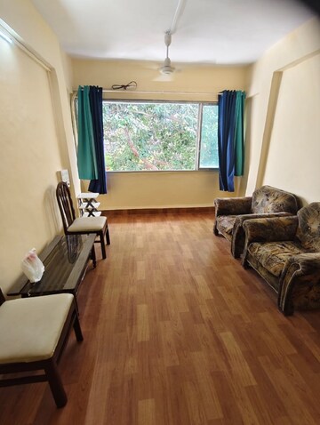 1 RK Apartment For Rent in Bandra West