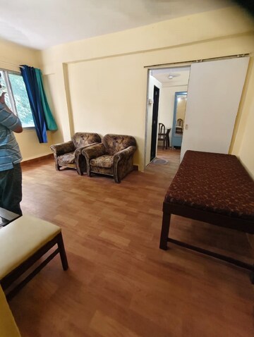 Bedroom in 1 RK Apartment at Bandra West – for Rent