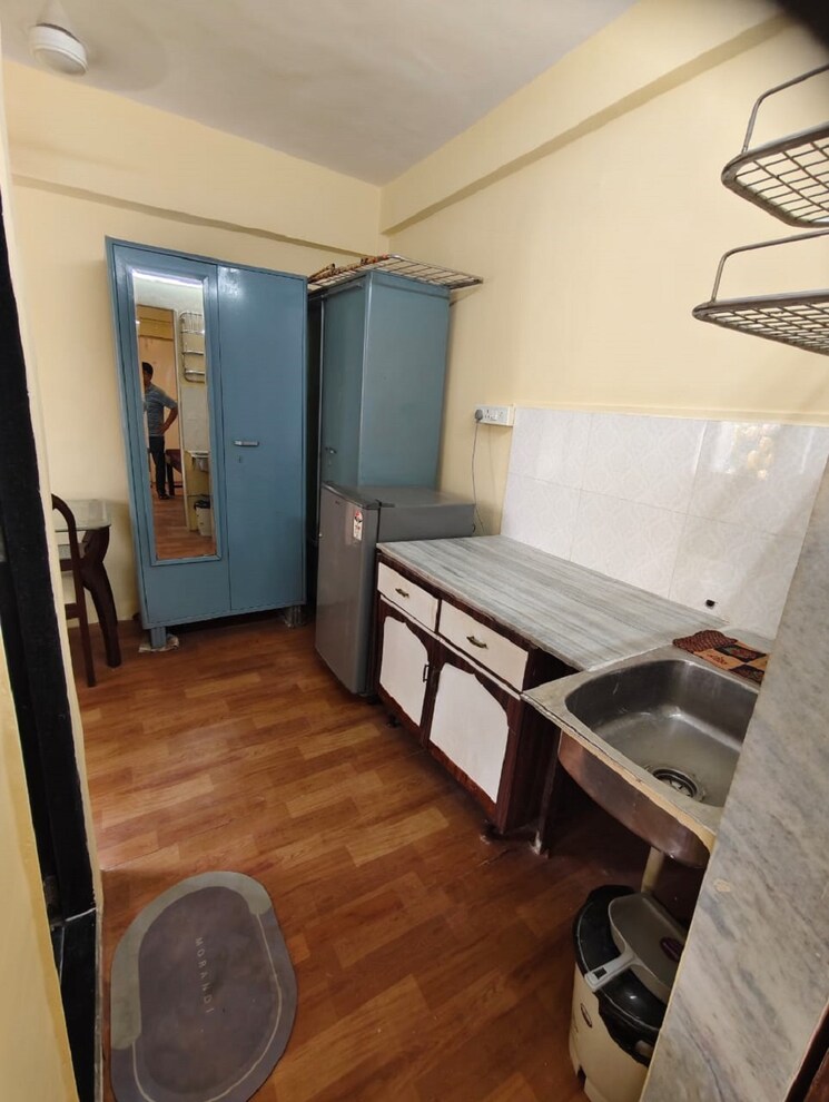 Kitchen, bandra west 1 RK 250 Sq.Ft. Apartment In Bandra West Mumbai 8849497