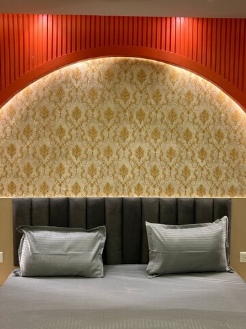 Furnished Amenities in 1 BHK Apartment at Omaxe Hazratganj, Gomti Nagar – for Rent